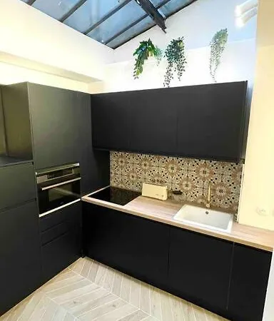 Apartment Charmant 2 Pieces Centre
